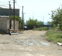 <i><b>Zığ bağlarında yol problemi - <font color=red>VİDEO</b></i></font>